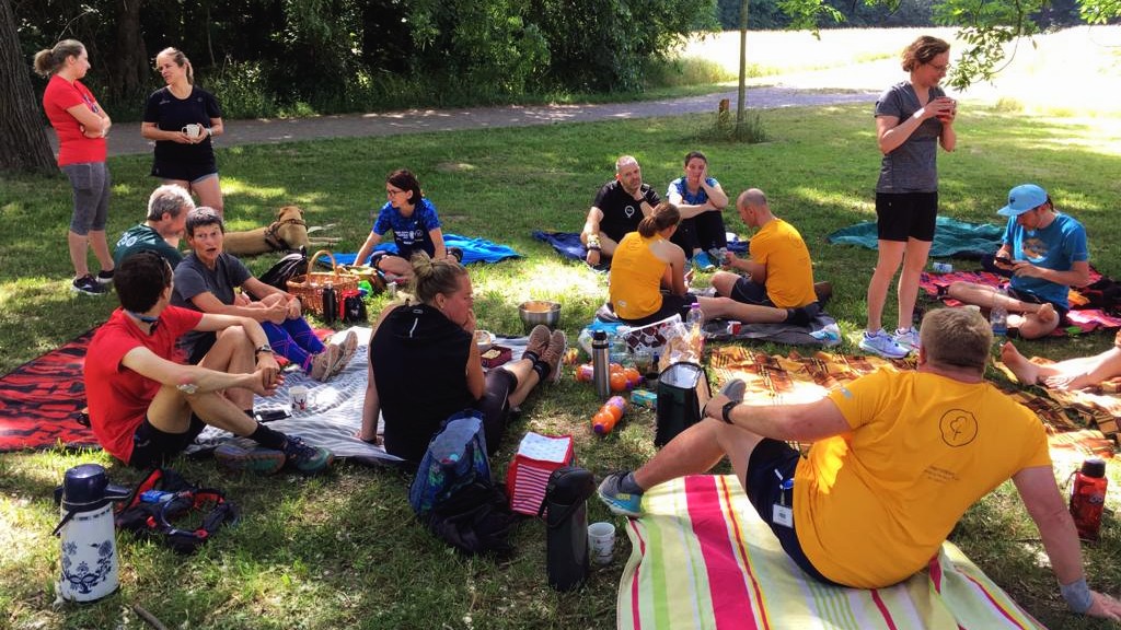 Was ist ein Keks unter einem Baum? — Ein schattiges Plätzchen! Küchenholz parkrun Was ist ein Keks unter einem Baum? — Ein schattiges Plätzchen! Küchenholz parkrun