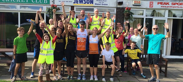 Team Acorn with Cheadle Hulme volunteers, runners and spectators