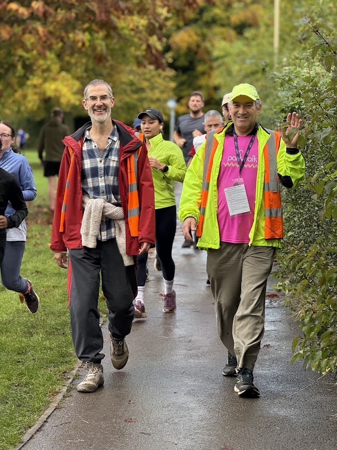 Two Legs good, Four Legs best! Basingstoke parkrun